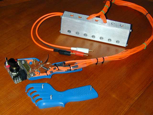 Duane Kennard's Scratchbuilt Slot Car Controller
