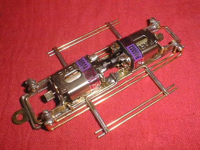 Doug Azary's Dual-motor Slot Car Chassis