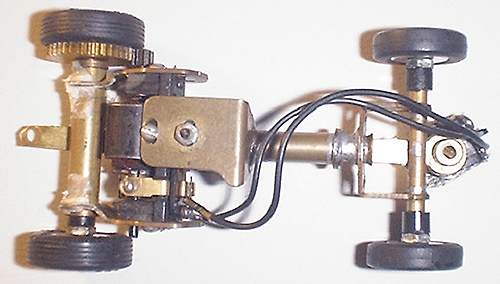 Kemtron 1641 slot car chassis